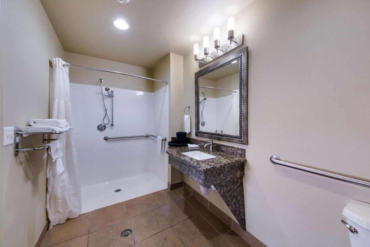 Motel 6 Floresville 외부 사진